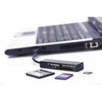 Czytnik kart 4-portowy USB 2.0 HighSpeed (CF, SD, Micro SD/SDHC, Memory Stick), czarny -941837